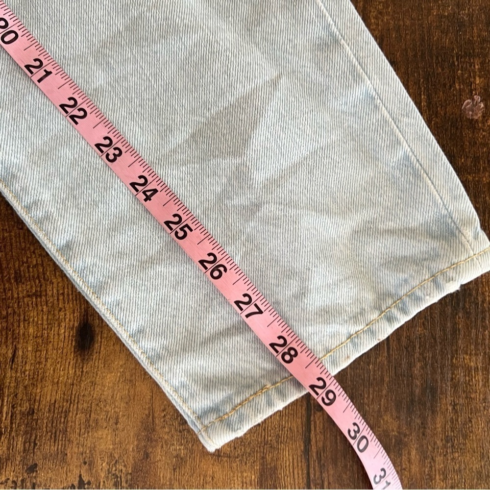 Levi's® High Rise Wedgie Straight Jean Size 32 - Picture 13 of 16
